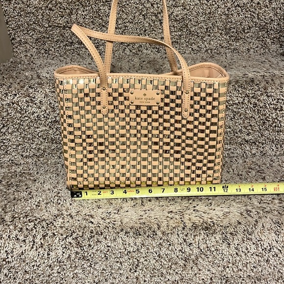 Kate Spade tan and silver leather satchel. Never carried! - Picture 4 of 4